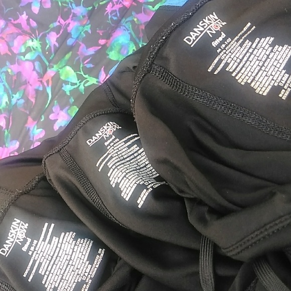 Bundle of Danskin Now Workout Leggings - Picture 3 of 6